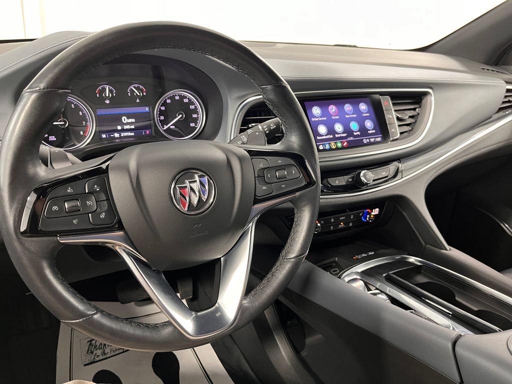 Used 2023 Buick Enclave Essence AWD/4WD image 25