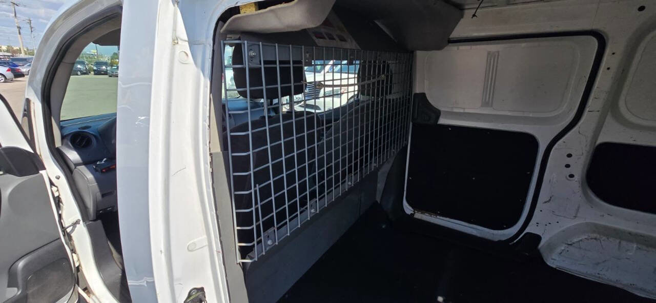 Used 2018 Nissan NV200 SV w/ Navigation Package image 15