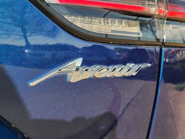 Certified 2022 Buick Envision Avenir w/ Technology Package II image 8