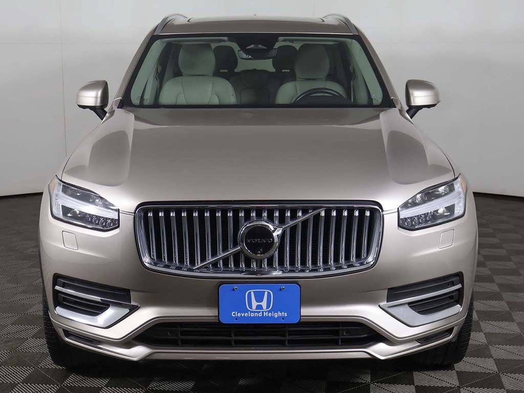 Used 2024 Volvo XC90 T8 Plus w/ Protection Package Premier AWD/4WD image 15