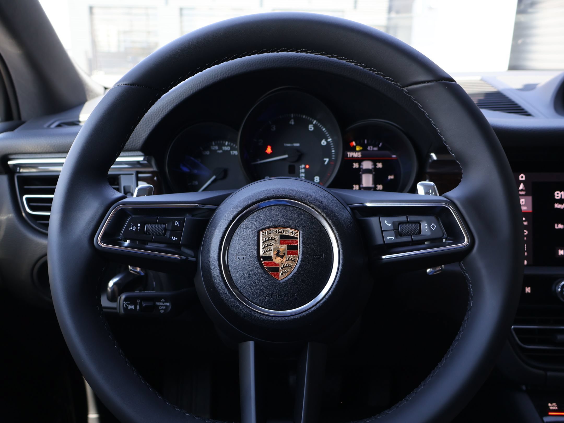 New 2026 Porsche Macan AWD/4WD image 16