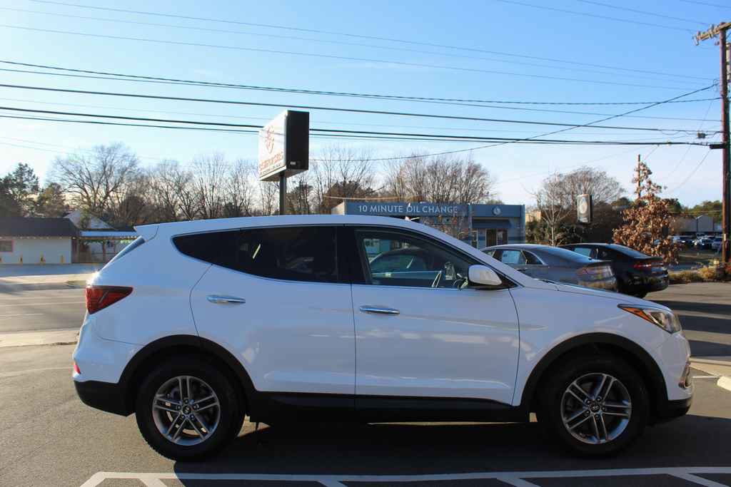 Used 2018 Hyundai Santa Fe Sport FWD image 4