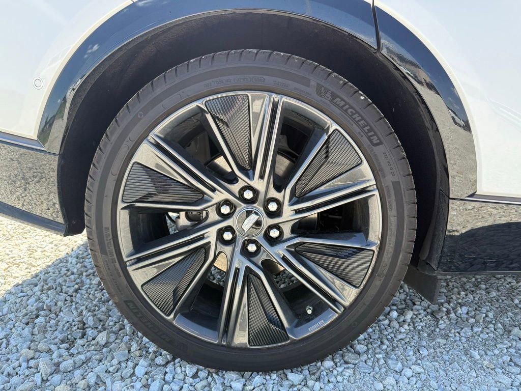 Certified 2024 Cadillac Lyriq Sport AWD/4WD image 16