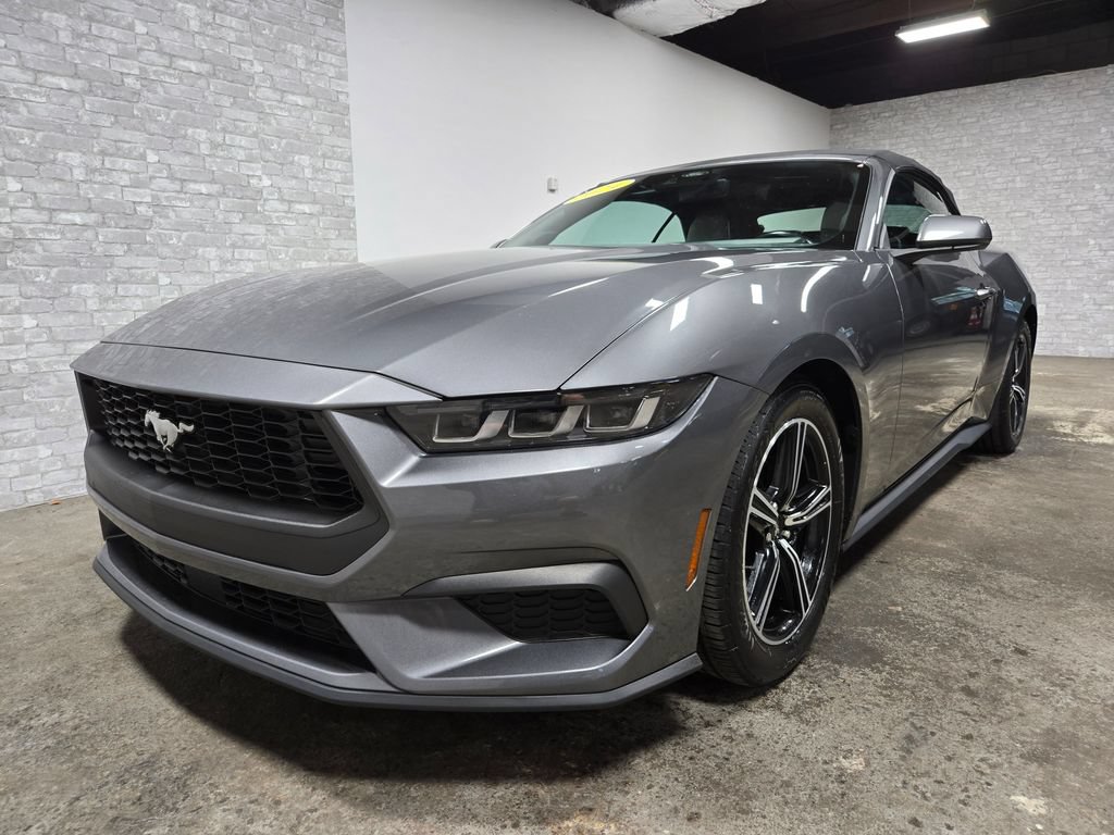Used 2024 Ford Mustang Premium RWD image 8
