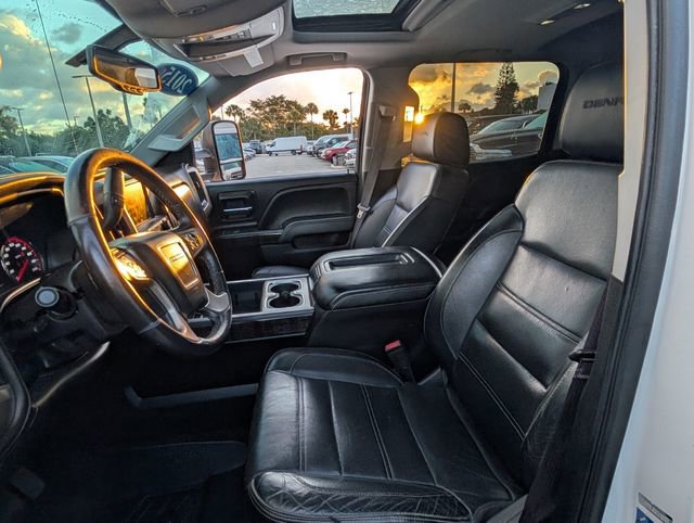 Used 2015 GMC Sierra 3500 Denali image 6