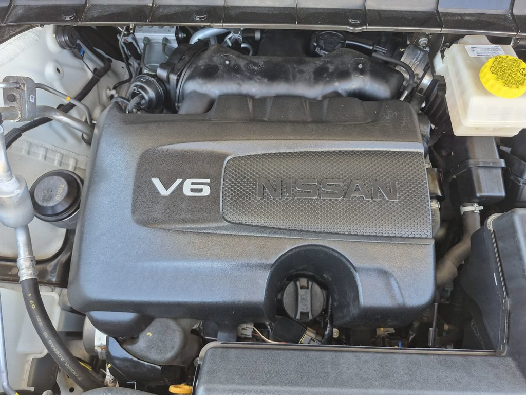 Used 2023 Nissan Pathfinder SL w/ SL Black Package AWD/4WD image 17