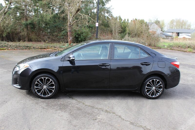 Used 2015 Toyota Corolla S Premium FWD image 7