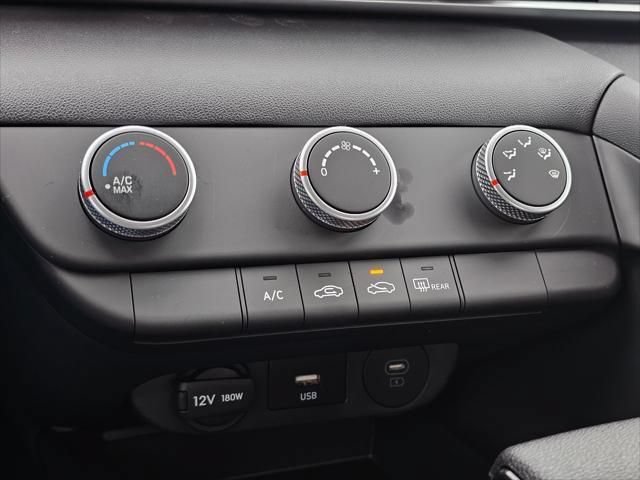 New 2026 Hyundai Elantra SE FWD image 22