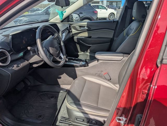 Certified 2024 Chevrolet Trax ACTIV w/ Sunroof Package image 14