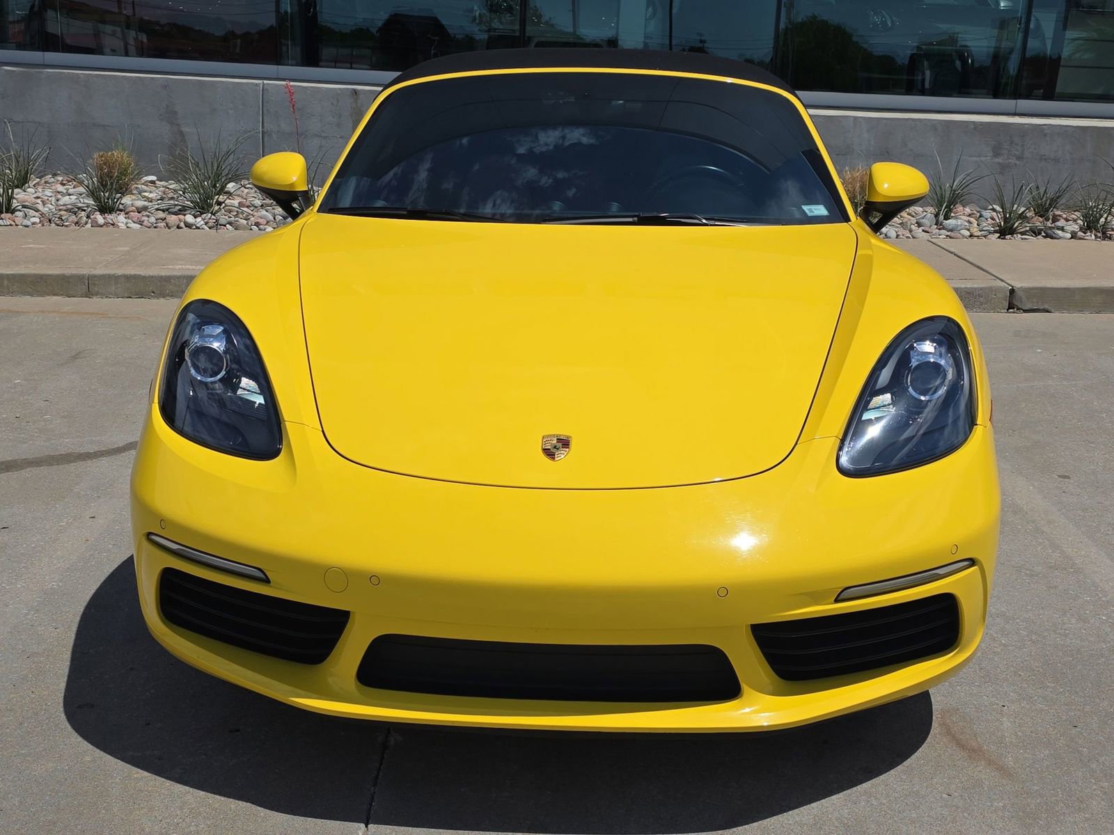 Used 2019 Porsche 718 Boxster RWD image 10