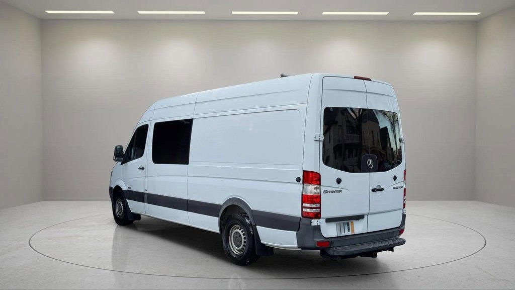 Used 2013 Mercedes-Benz Sprinter 2500 image 12