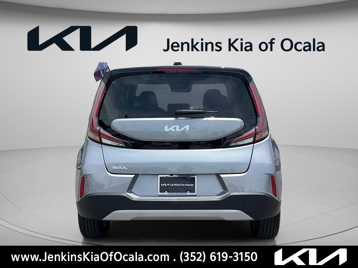 Certified 2025 Kia Soul LX w/ LX Technology Package FWD image 4