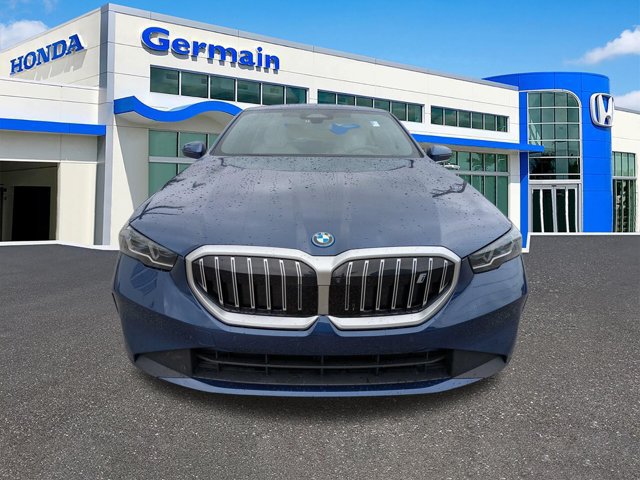 Used 2024 BMW i5 eDrive40i w/ Premium Package RWD image 9