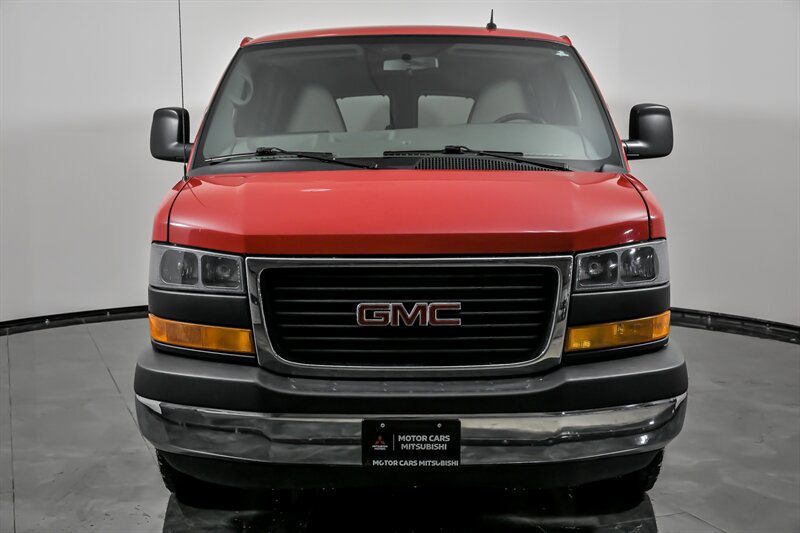 Used 2014 GMC Savana 1500 LT w/ LT Preferred Equipment Group image 4