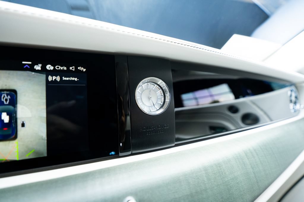 Used 2024 Rolls-Royce Spectre w/ Spectre Launch Package AWD/4WD image 44