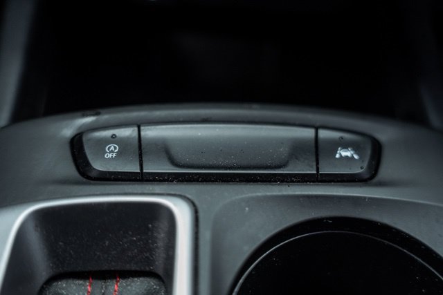 Used 2024 Chevrolet Trax RS FWD image 24