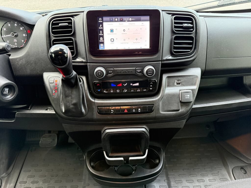 Used 2023 RAM ProMaster 2500 w/ Convenience Group FWD image 26