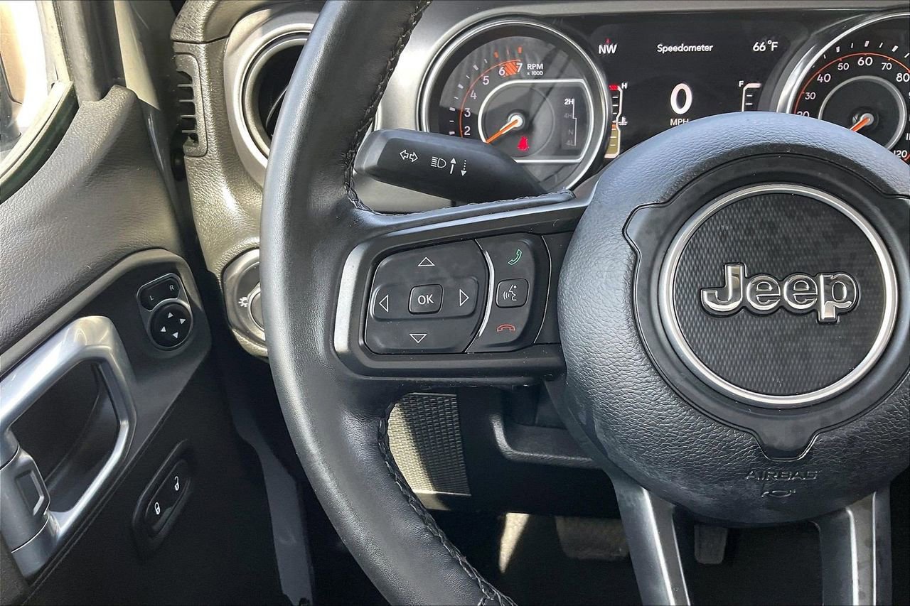 Certified 2023 Jeep Wrangler Willys image 29