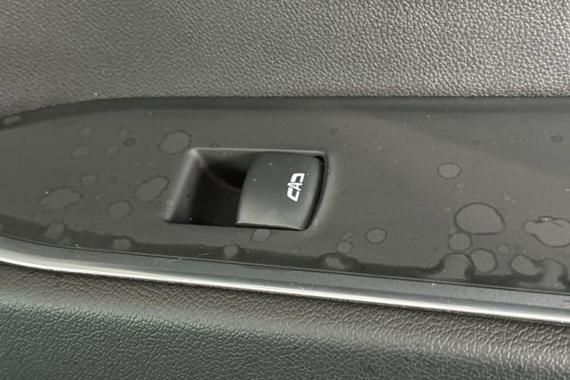 Used 2024 GMC Sierra 1500 SLT image 22