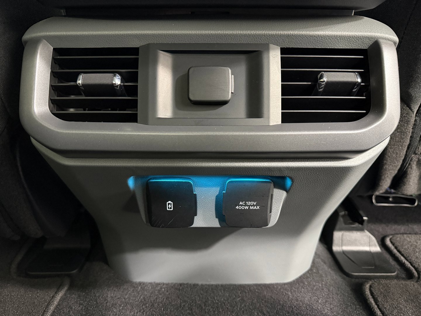 Used 2024 Ford F150 XLT w/ Mobile Office Package image 41