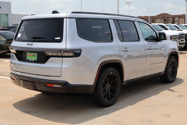 New 2026 Jeep Grand Wagoneer Limited AWD/4WD image 6