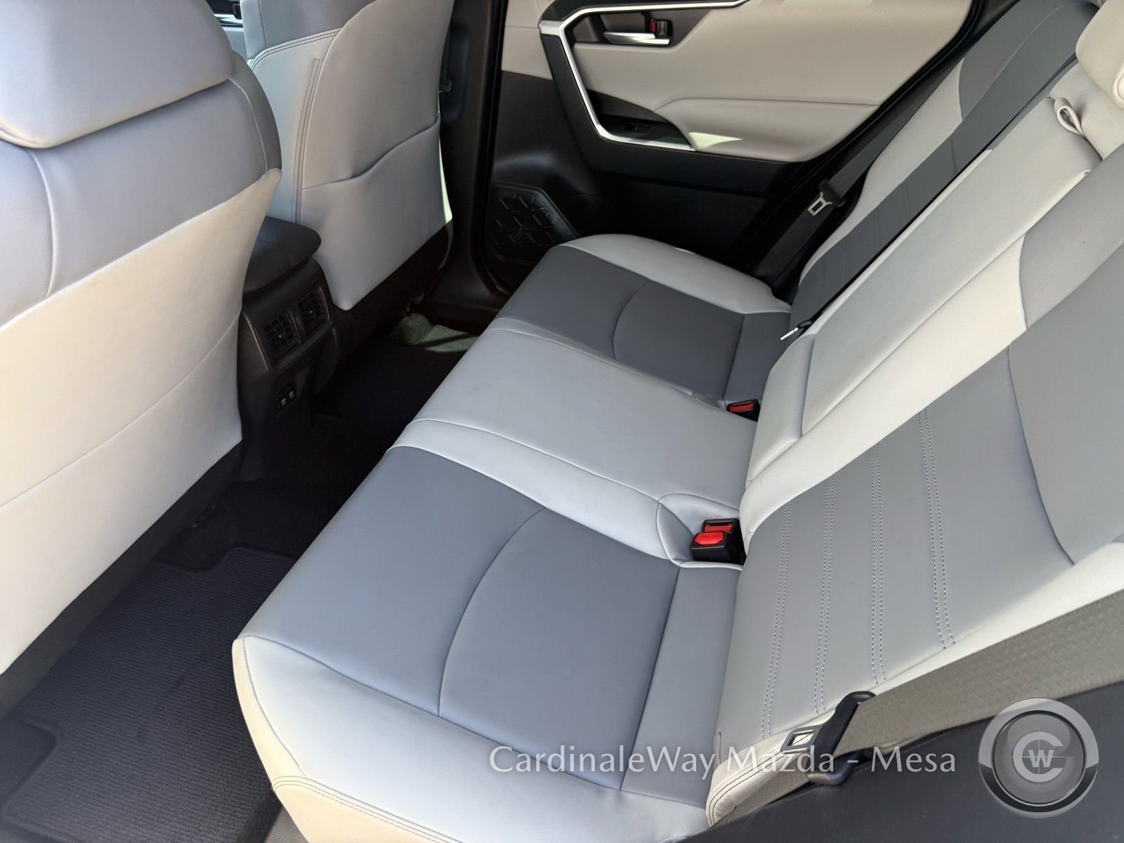 Used 2019 Toyota RAV4 XLE Premium w/ Cold Weather Package image 27