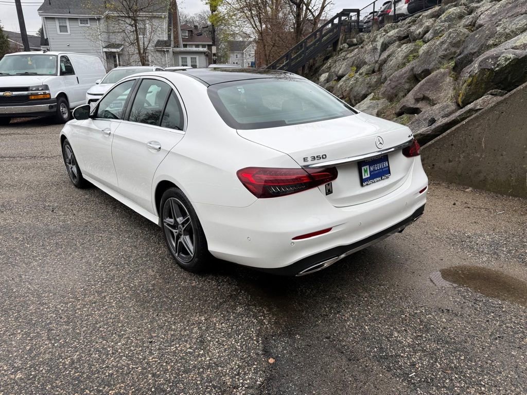 Used 2023 Mercedes-Benz E 350 4MATIC Sedan image 3