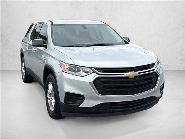 Used 2021 Chevrolet Traverse LS FWD image 3