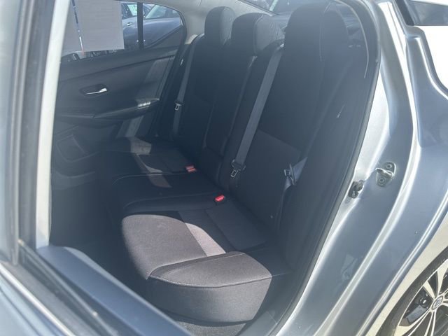 Used 2022 Nissan Sentra SV image 30