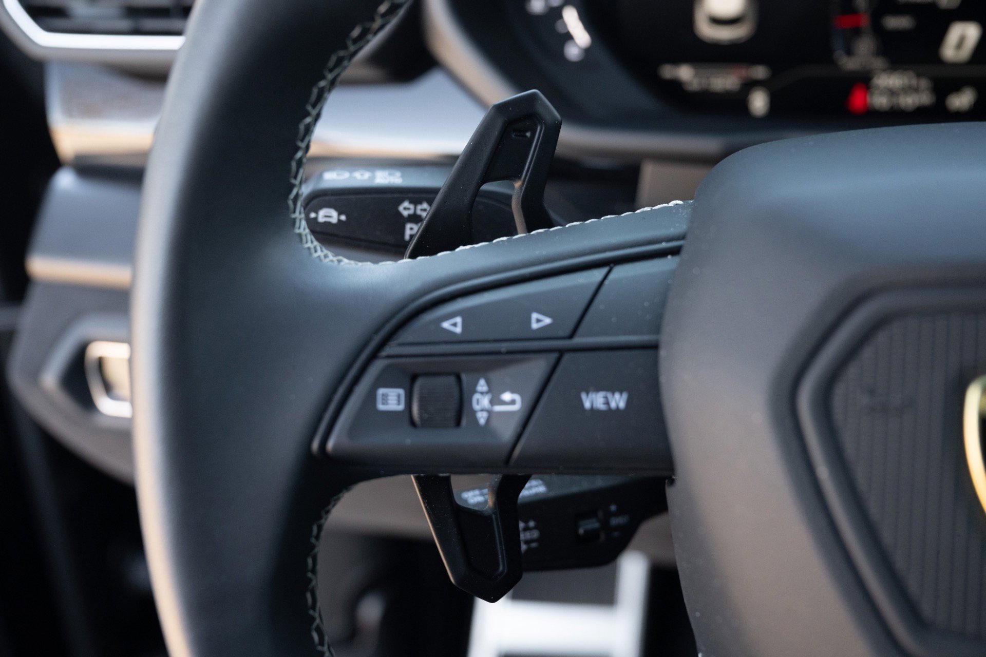 Used 2024 Lamborghini Urus S AWD/4WD image 28
