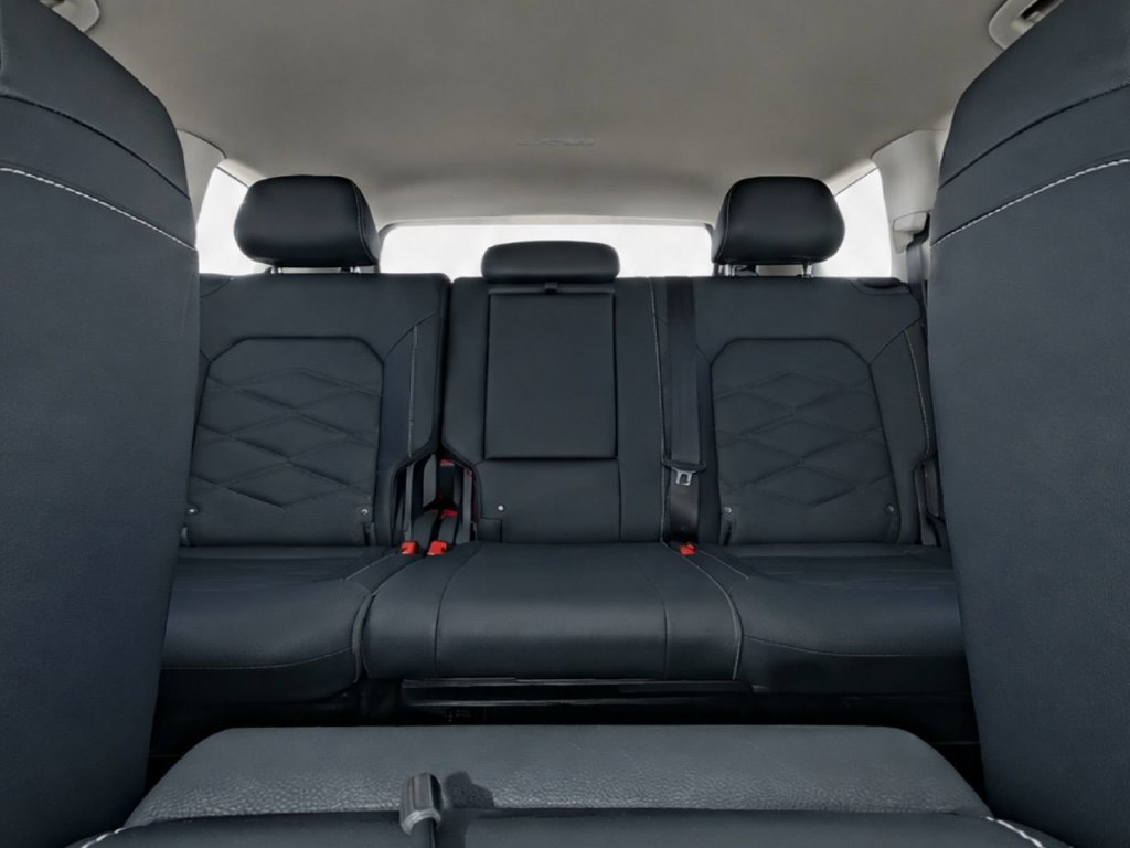 Certified 2026 Volkswagen Atlas SE AWD/4WD image 26