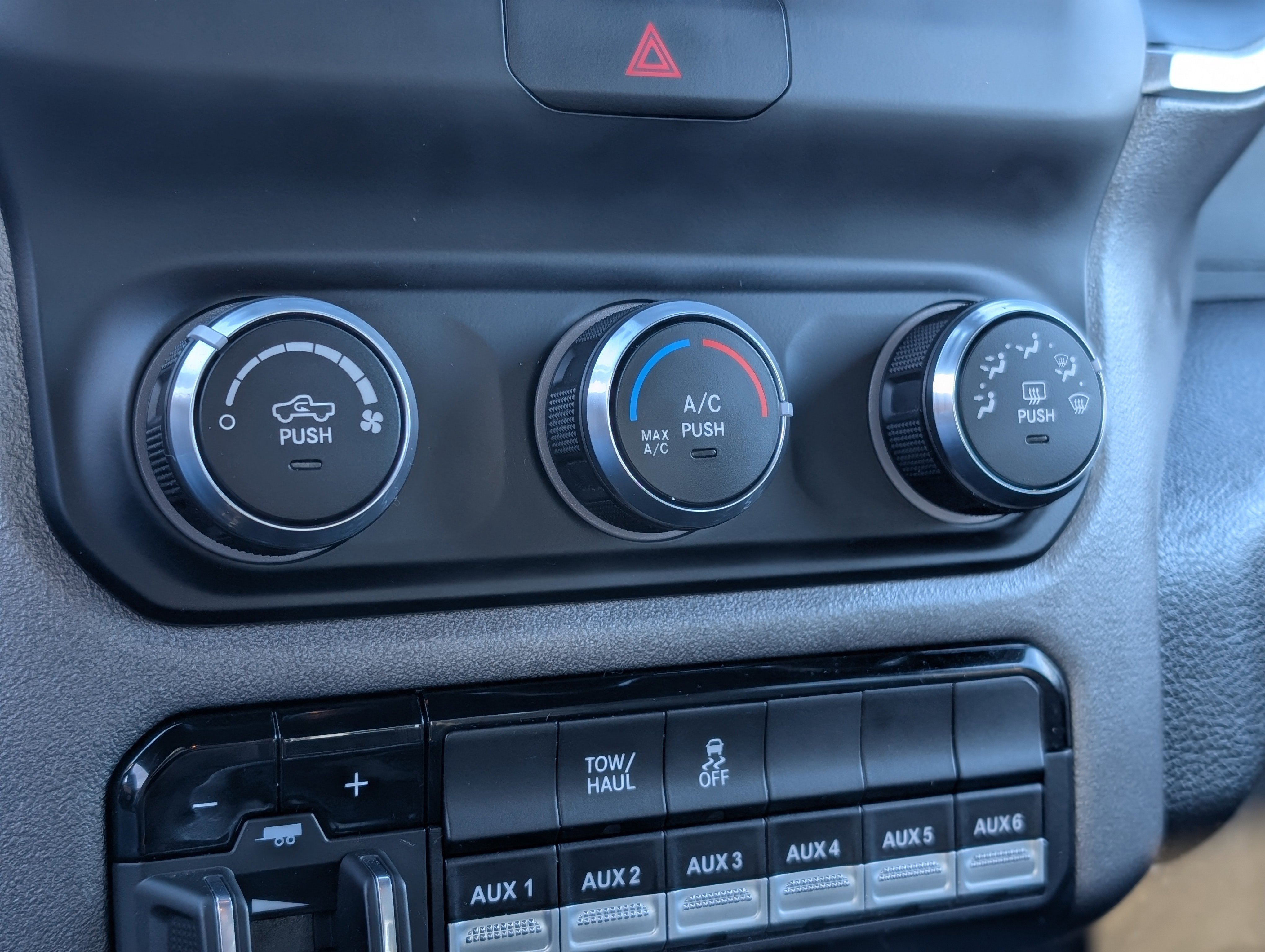 Used 2021 RAM 2500 Big Horn w/ Snow Chief Group image 20