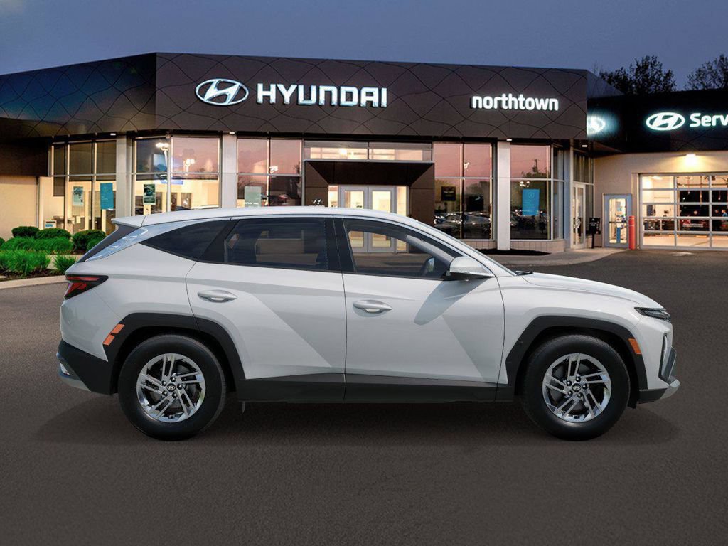 New 2026 Hyundai Tucson SE FWD image 7