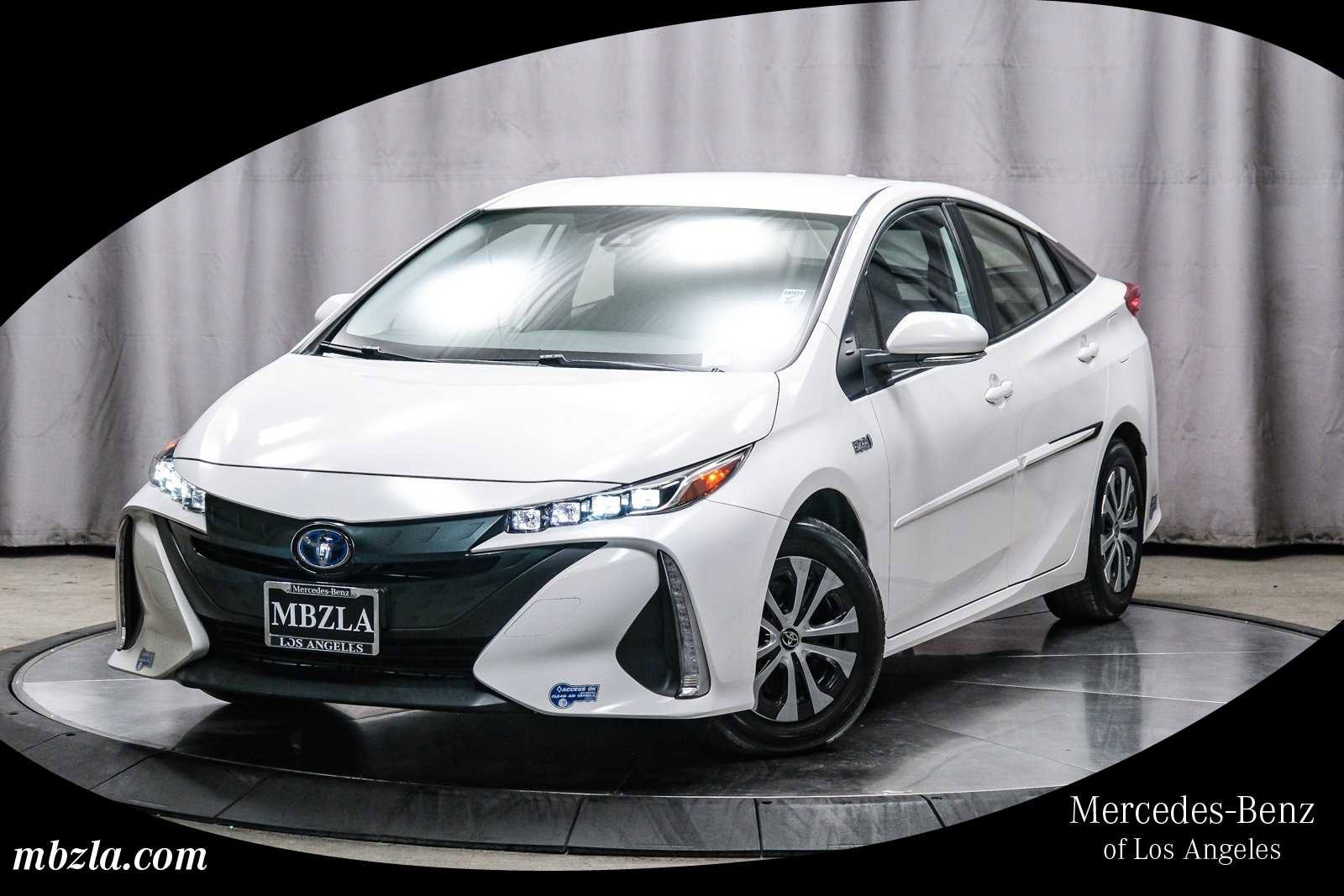 Used 2021 Toyota Prius Prime LE w/ Carpet Mat Package (TMS)