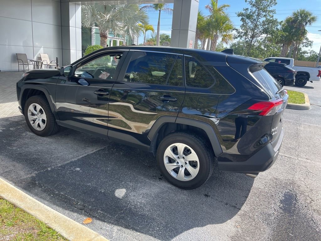 Certified 2024 Toyota RAV4 LE image 4