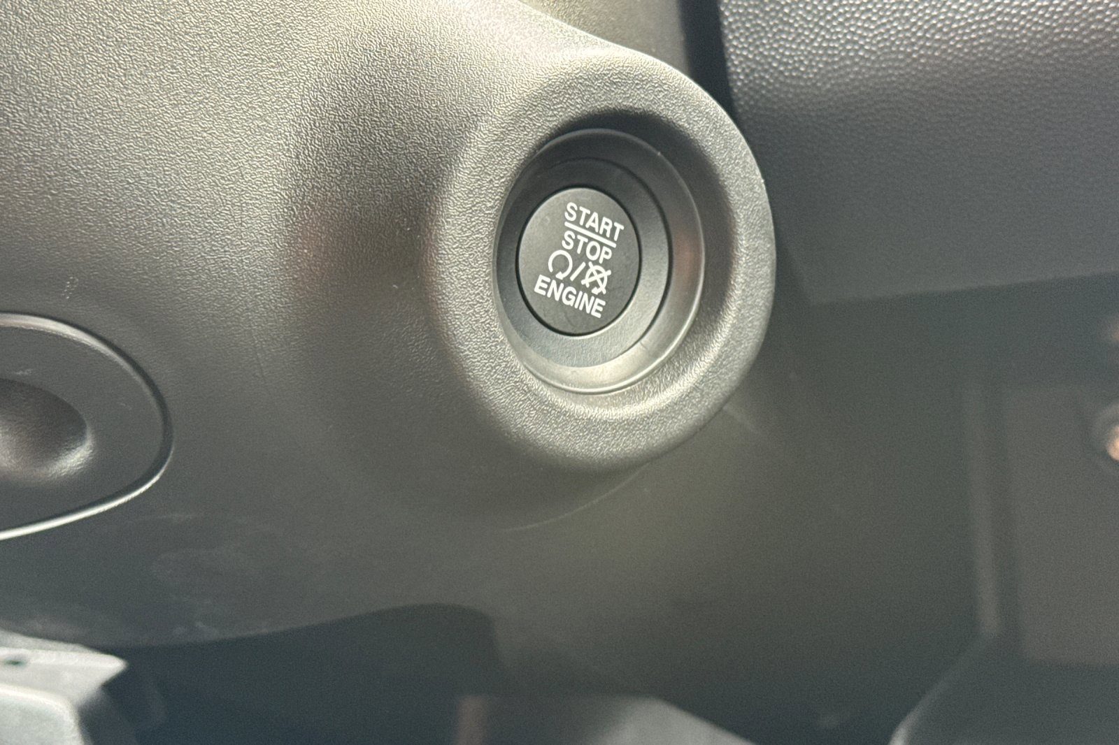 New 2026 RAM ProMaster 2500 w/ Quick Order Package 22G SLT image 20