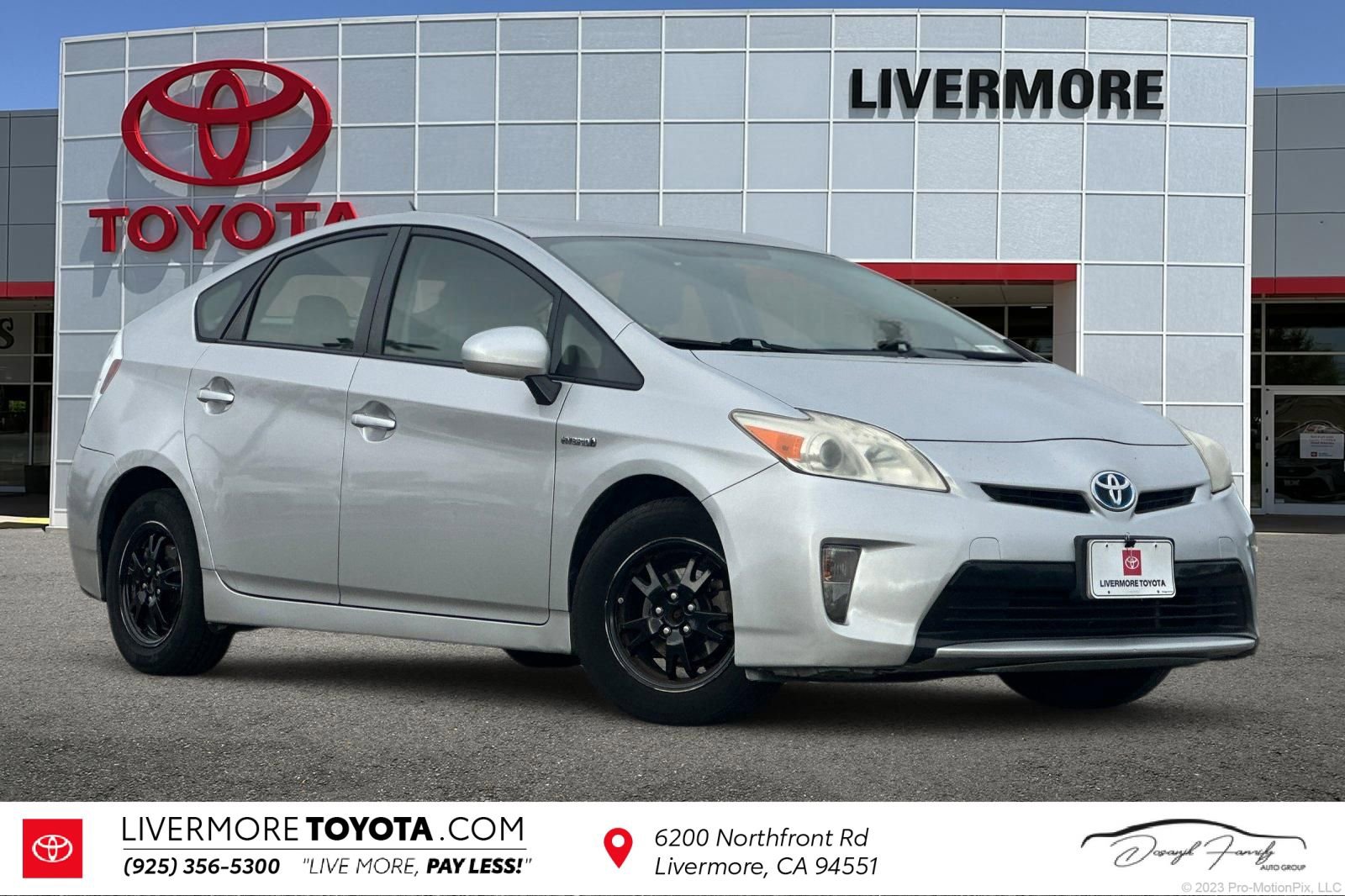 Used 2013 Toyota Prius Two image 1