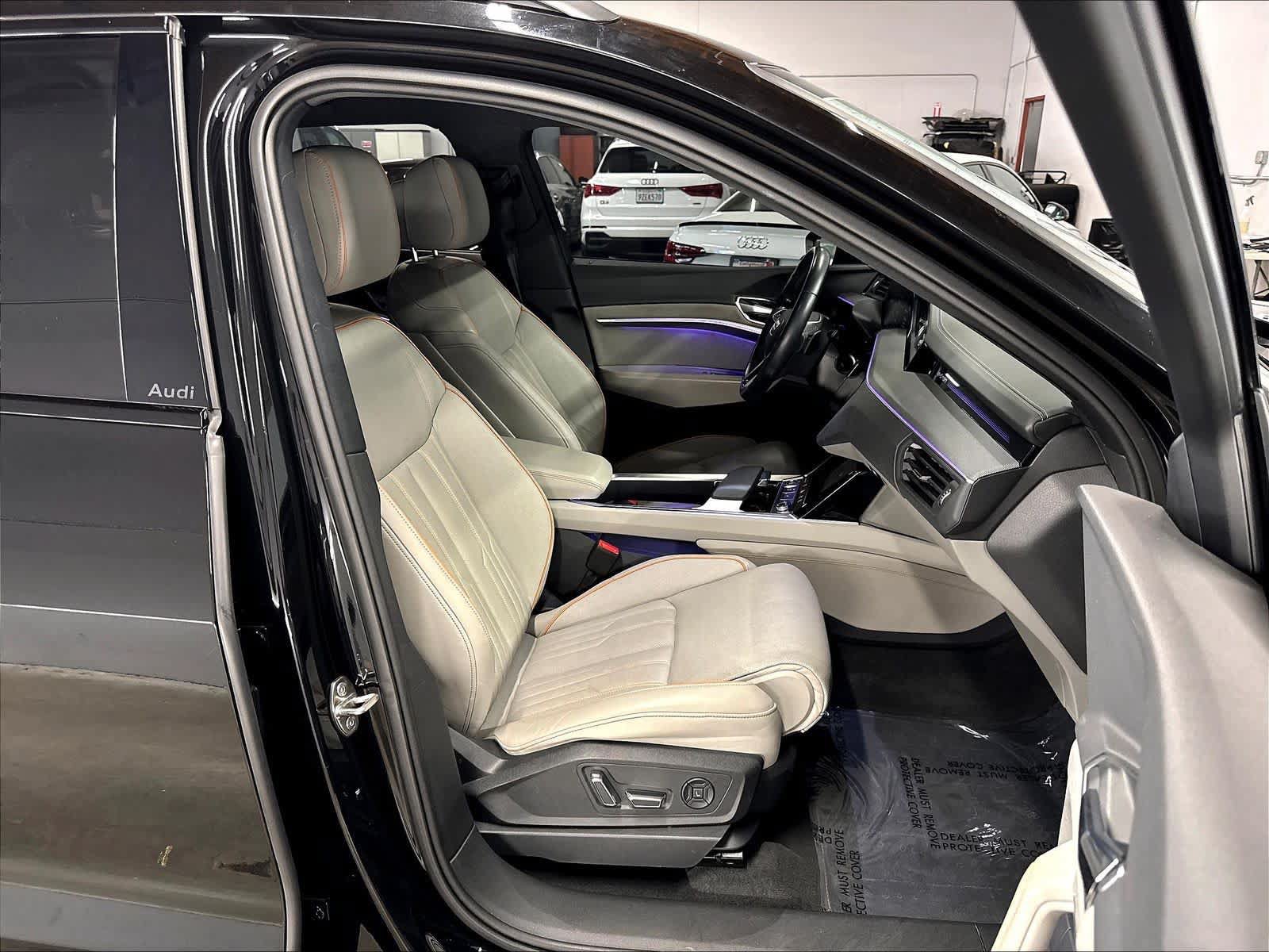 Used 2024 Audi Q8 e-tron Premium Plus w/ Prestige Package AWD/4WD image 11