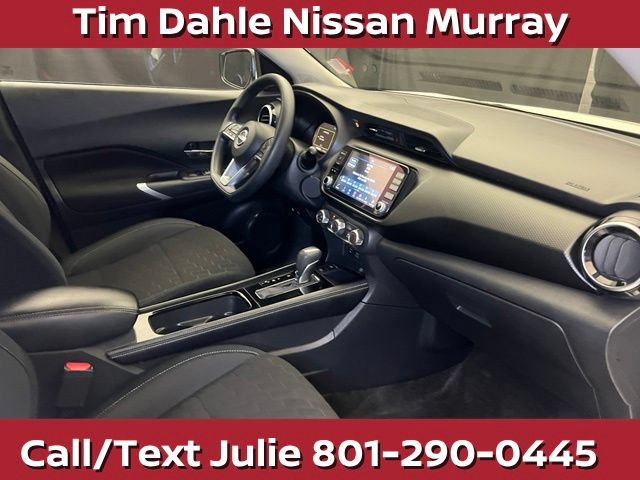Used 2024 Nissan Kicks SV FWD image 18