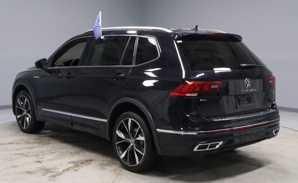 Used 2024 Volkswagen Tiguan SEL R-Line image 9