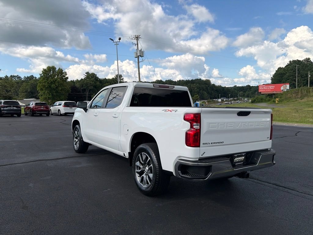 Used 2023 Chevrolet Silverado 1500 LT AWD/4WD image 7