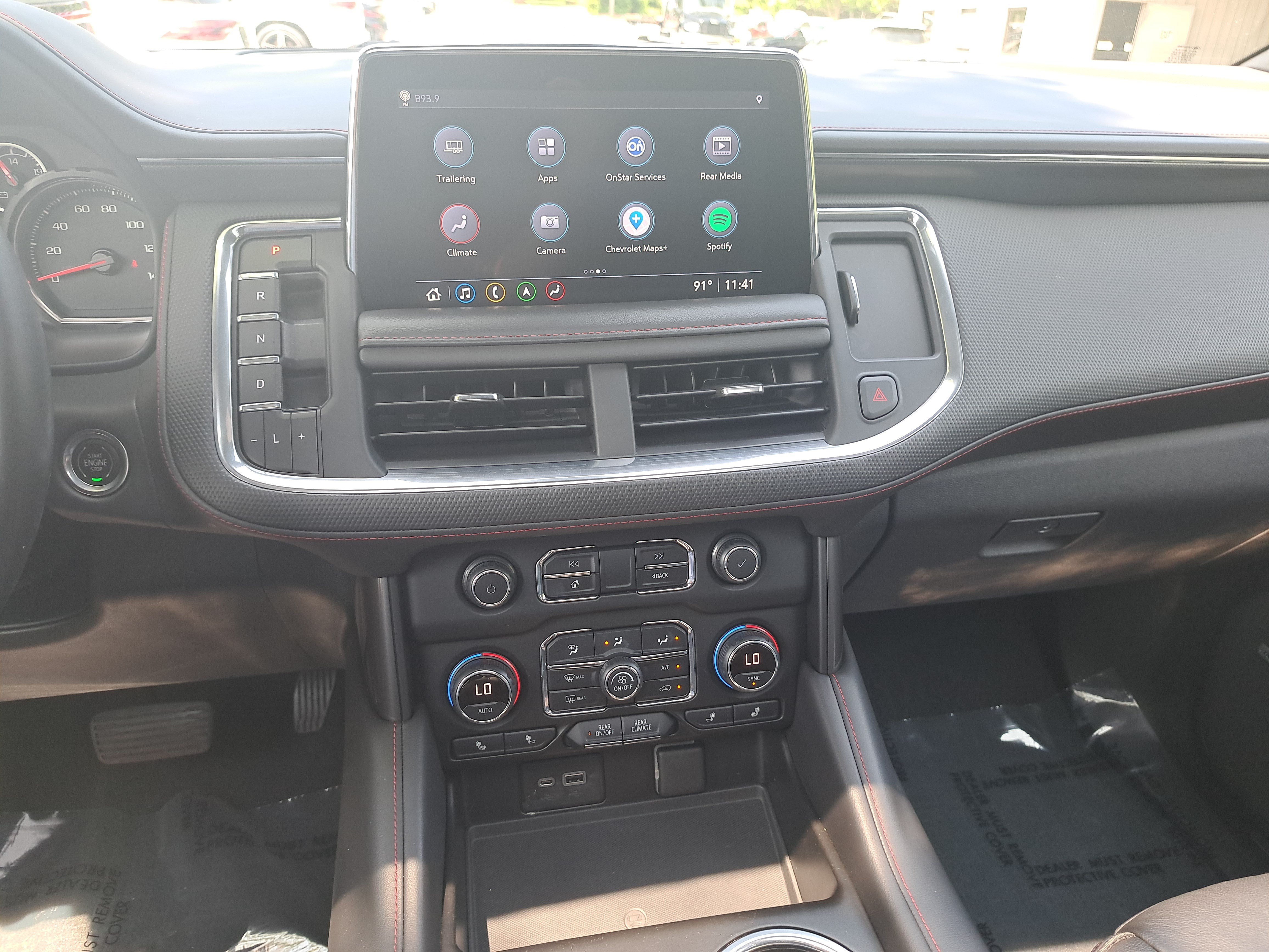 Used 2021 Chevrolet Suburban RST w/ Luxury Package AWD/4WD image 22