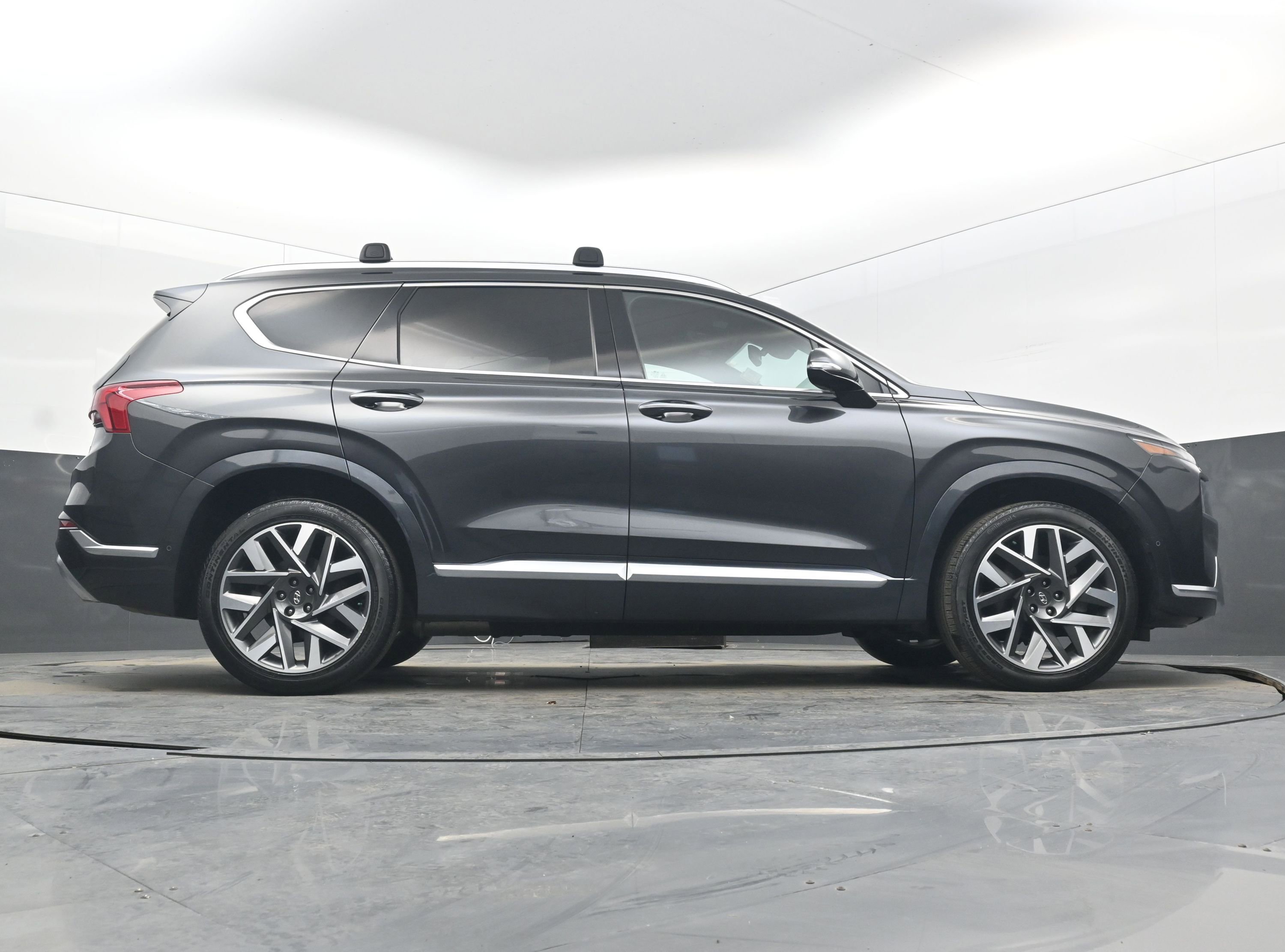Used 2023 Hyundai Santa Fe Calligraphy image 28