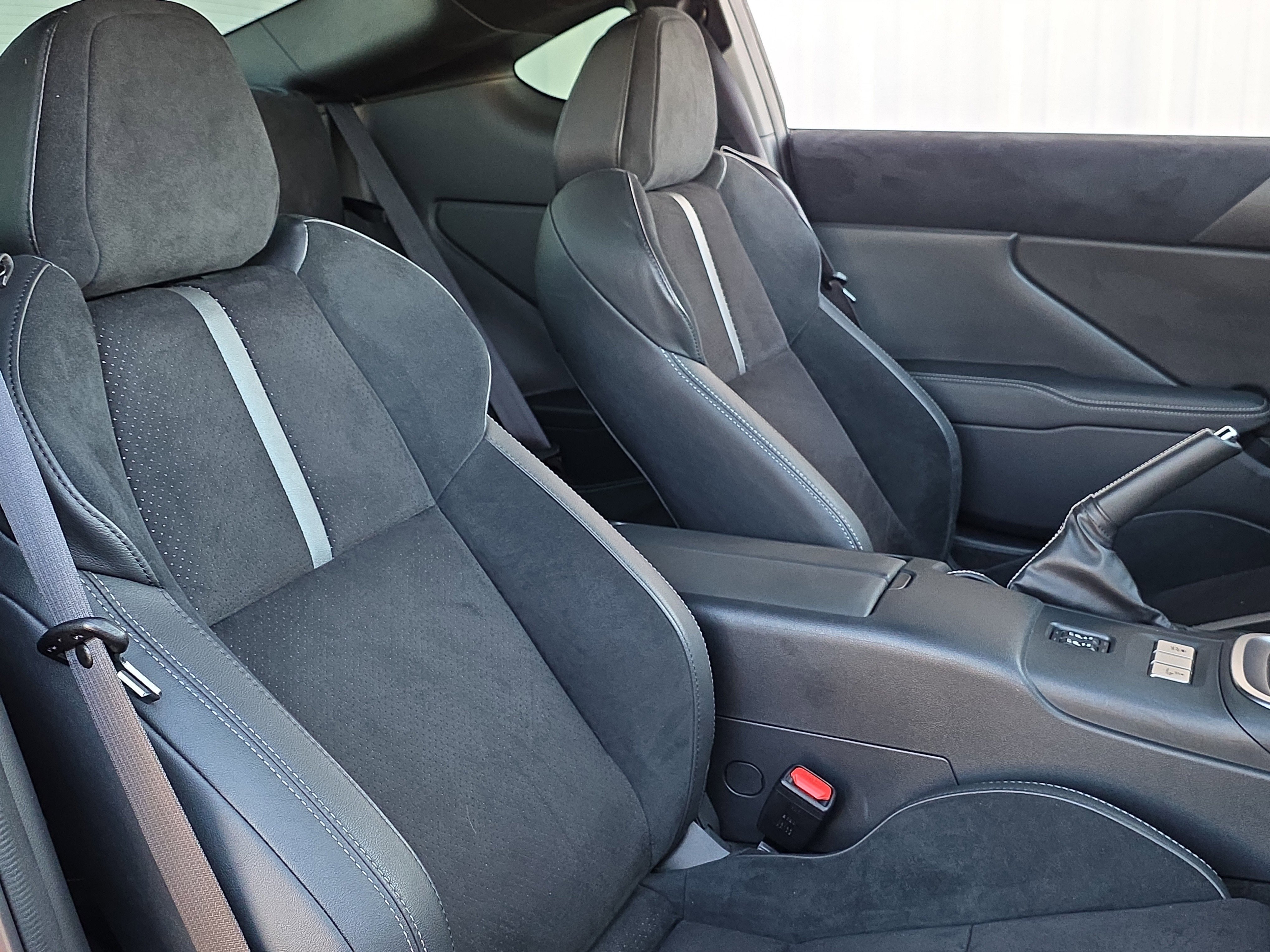 Used 2024 Toyota GR86 Premium image 30