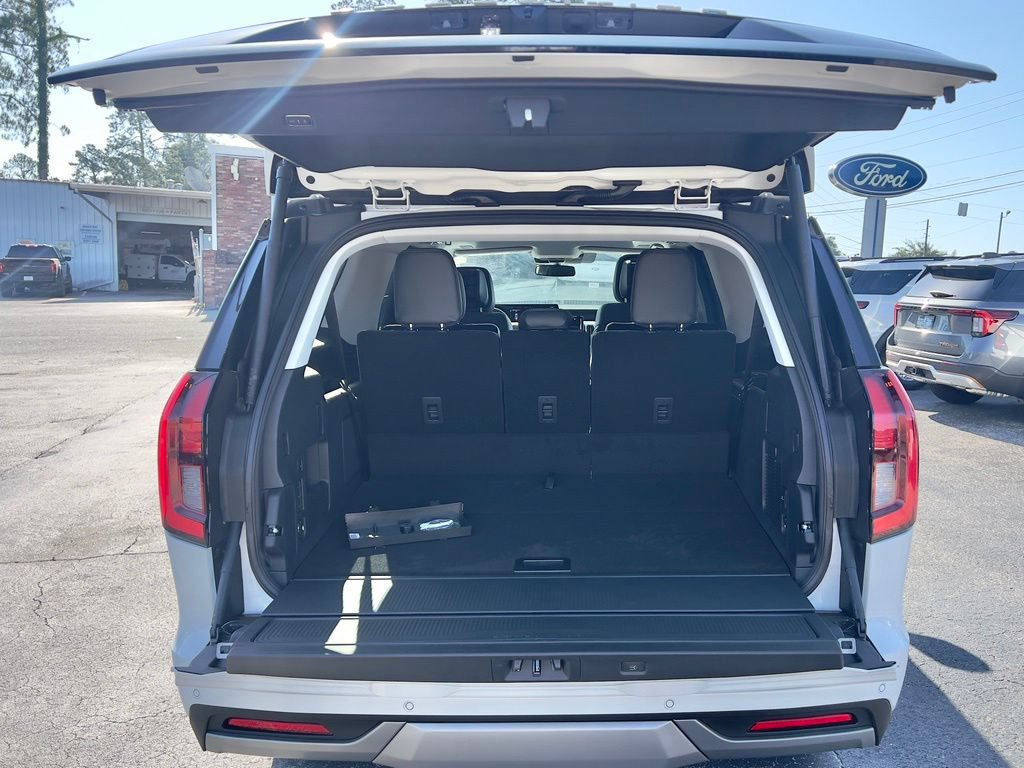 New 2026 Ford Expedition Max Platinum w/ Driver's Package AWD/4WD image 6