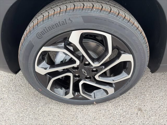 New 2026 Chevrolet Trax RS w/ Sunroof Package FWD image 10