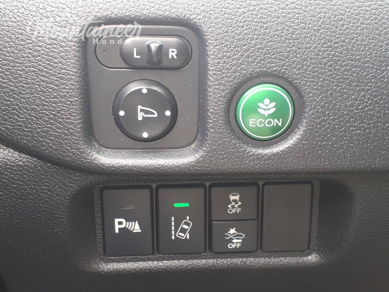 Used 2018 Honda Pilot Elite image 36