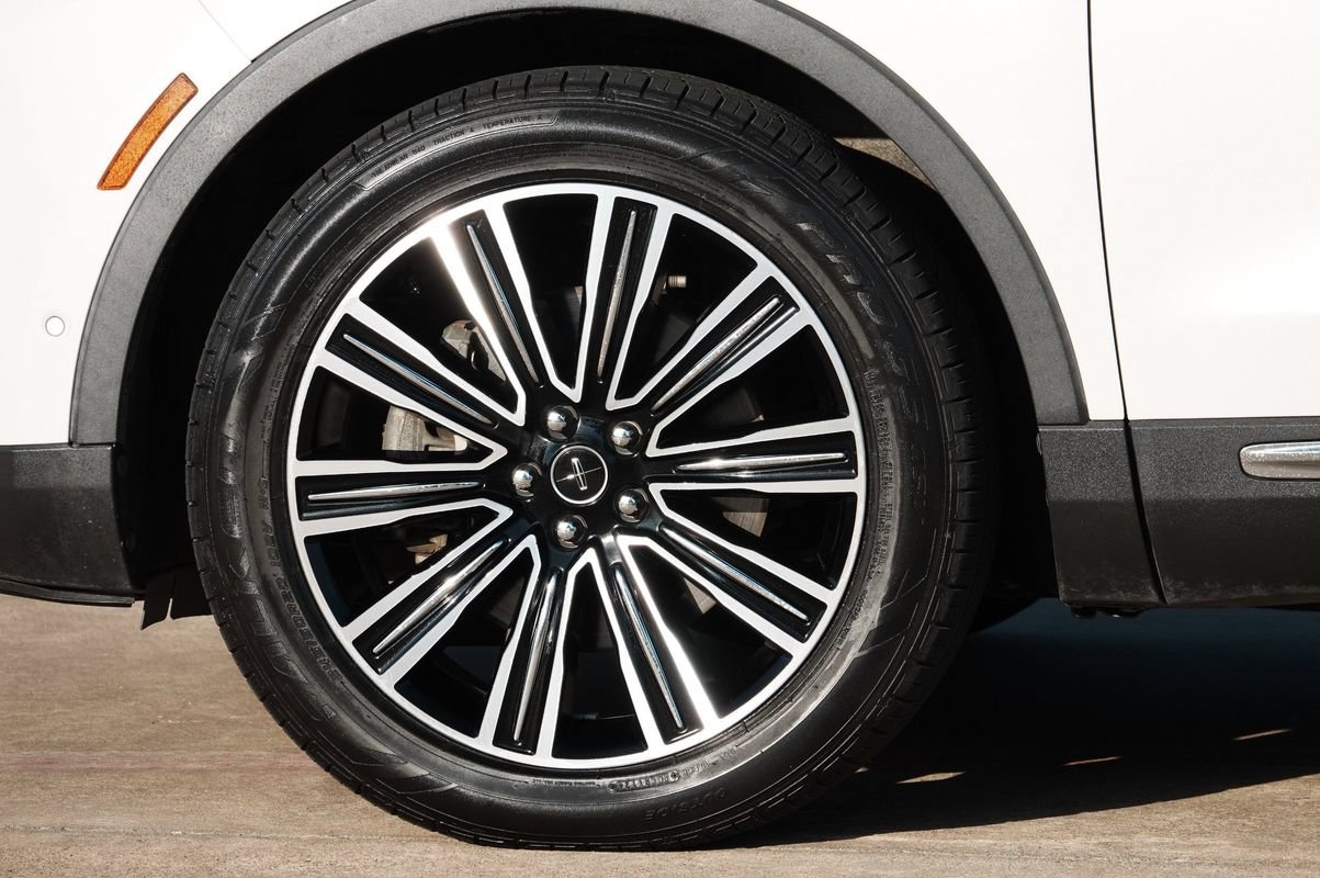 Used 2017 Lincoln MKX Black Label AWD/4WD image 26
