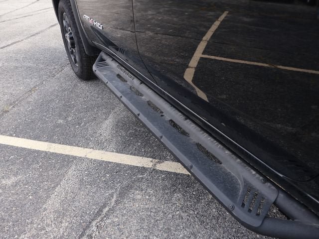 New 2026 GMC Sierra 2500 AT4 w/ AT4 Premium Plus Package AWD/4WD image 9