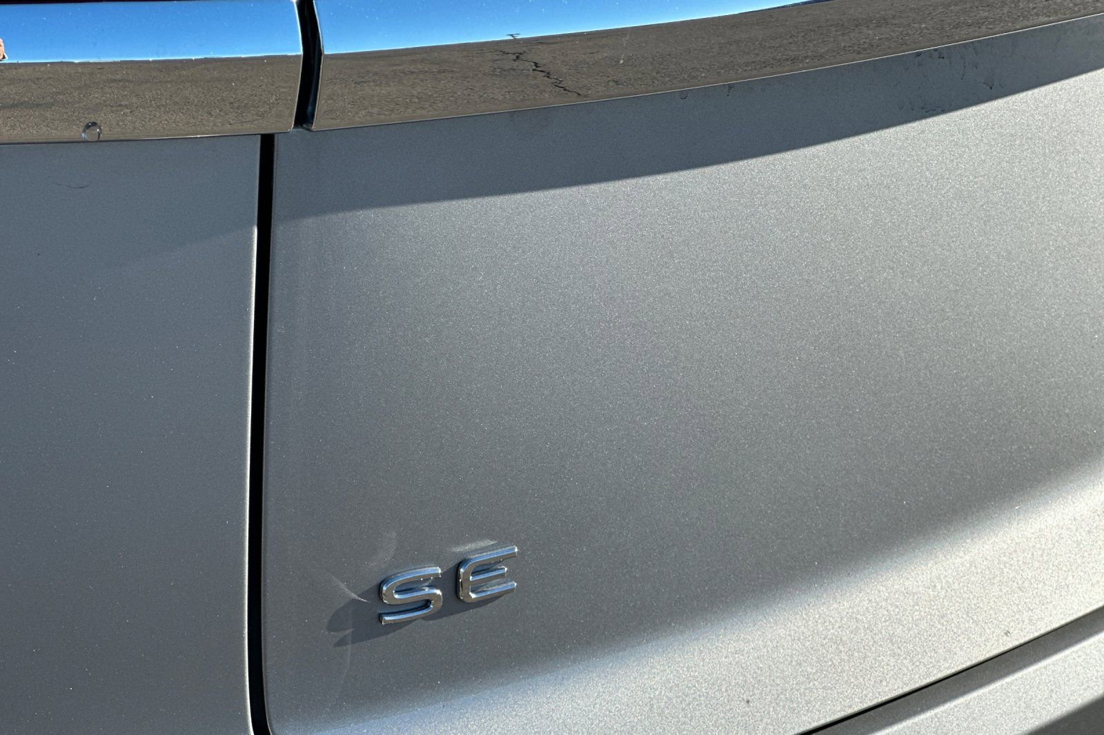 New 2026 Volkswagen Atlas Cross Sport SE FWD image 26